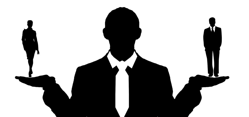 En figur med en manlig och kvinnlig chef