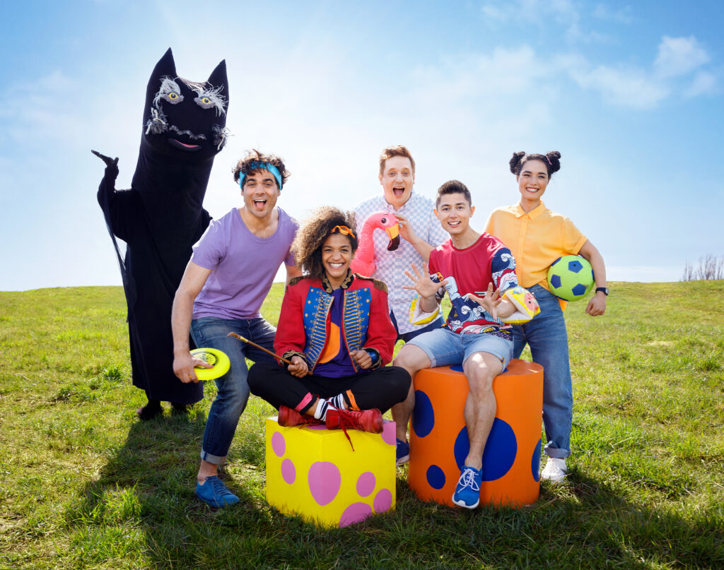 Programledarna i sommarlov